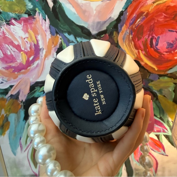 NWT Kate Spade Novelty Ice Cream Sundae Crossbody Bag Cream Navy Cherry Accent - Picture 9 of 12